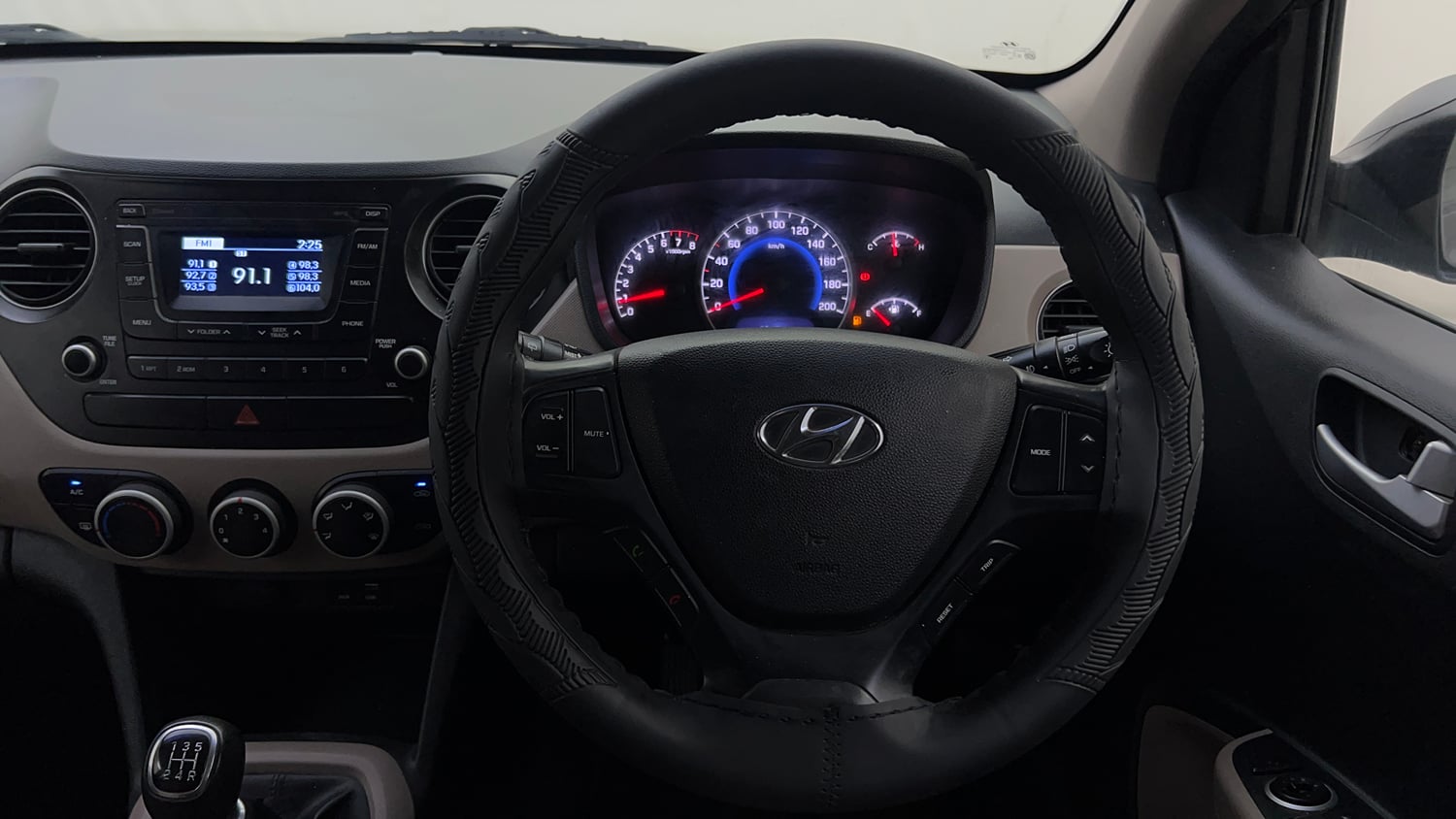 Used 2016 Hyundai Grand i10 Asta 1.2 Kappa VTVT (O) Petrol Manual interior STEERING VIEW