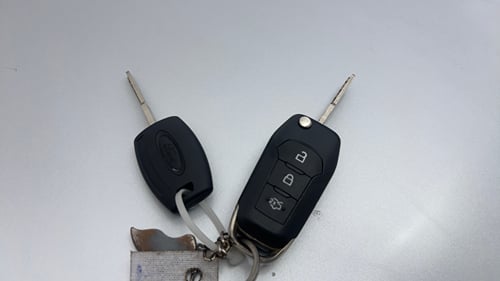 Used 2018 Ford Figo Titanium 1.5 Ti-VCT AT Petrol Automatic extra CAR KEY VIEW