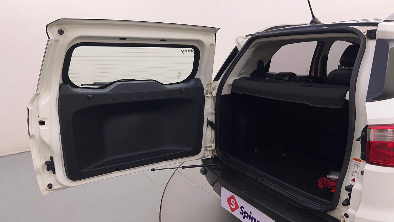 Used 2021 Ford EcoSport Titanium 1.5L TDCi Diesel Manual interior DICKY DOOR OPEN VIEW