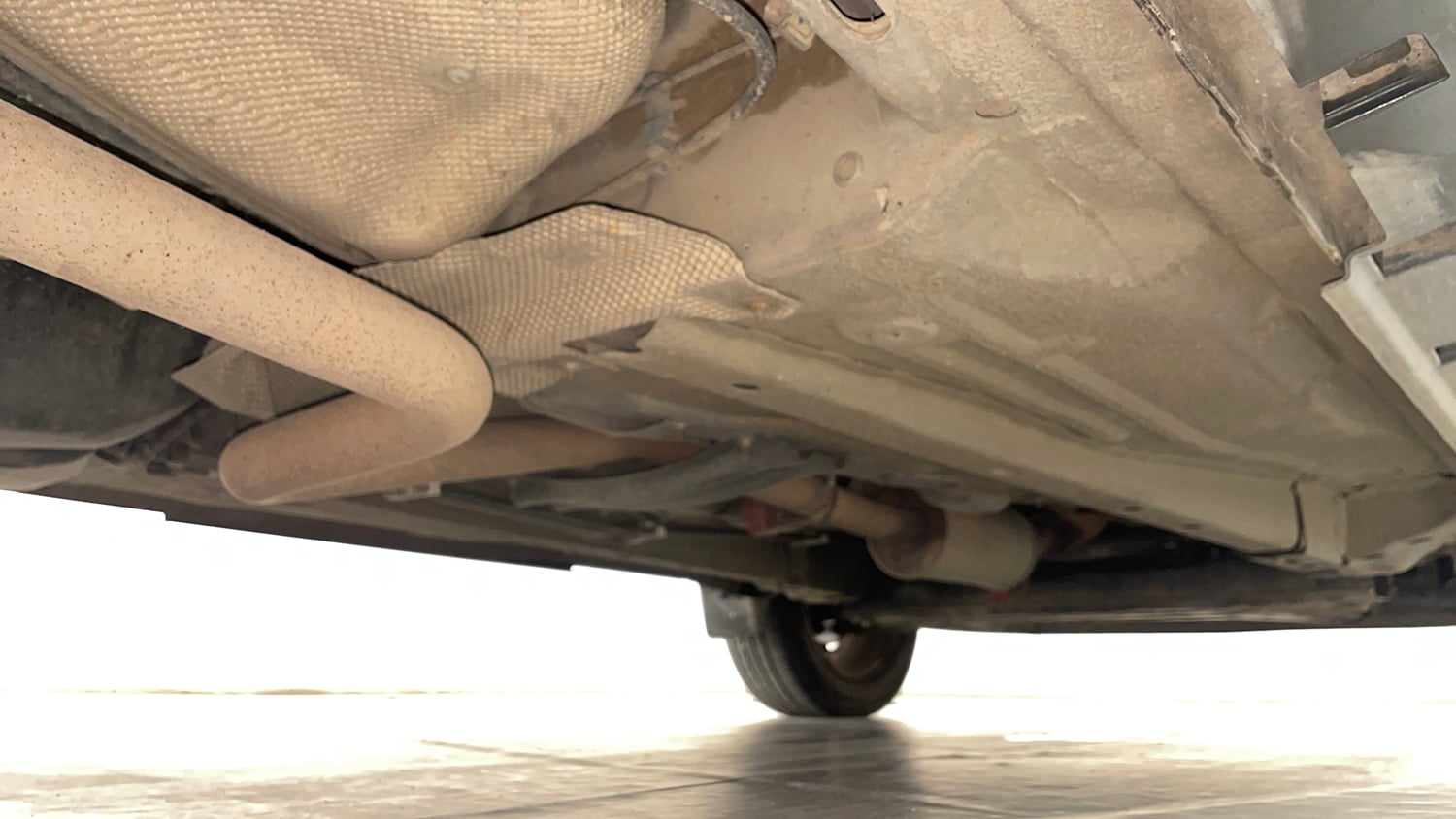 Used 2016 Ford EcoSport Titanium 1.5L Ti-VCT AT Petrol Automatic extra REAR RIGHT UNDERBODY VIEW