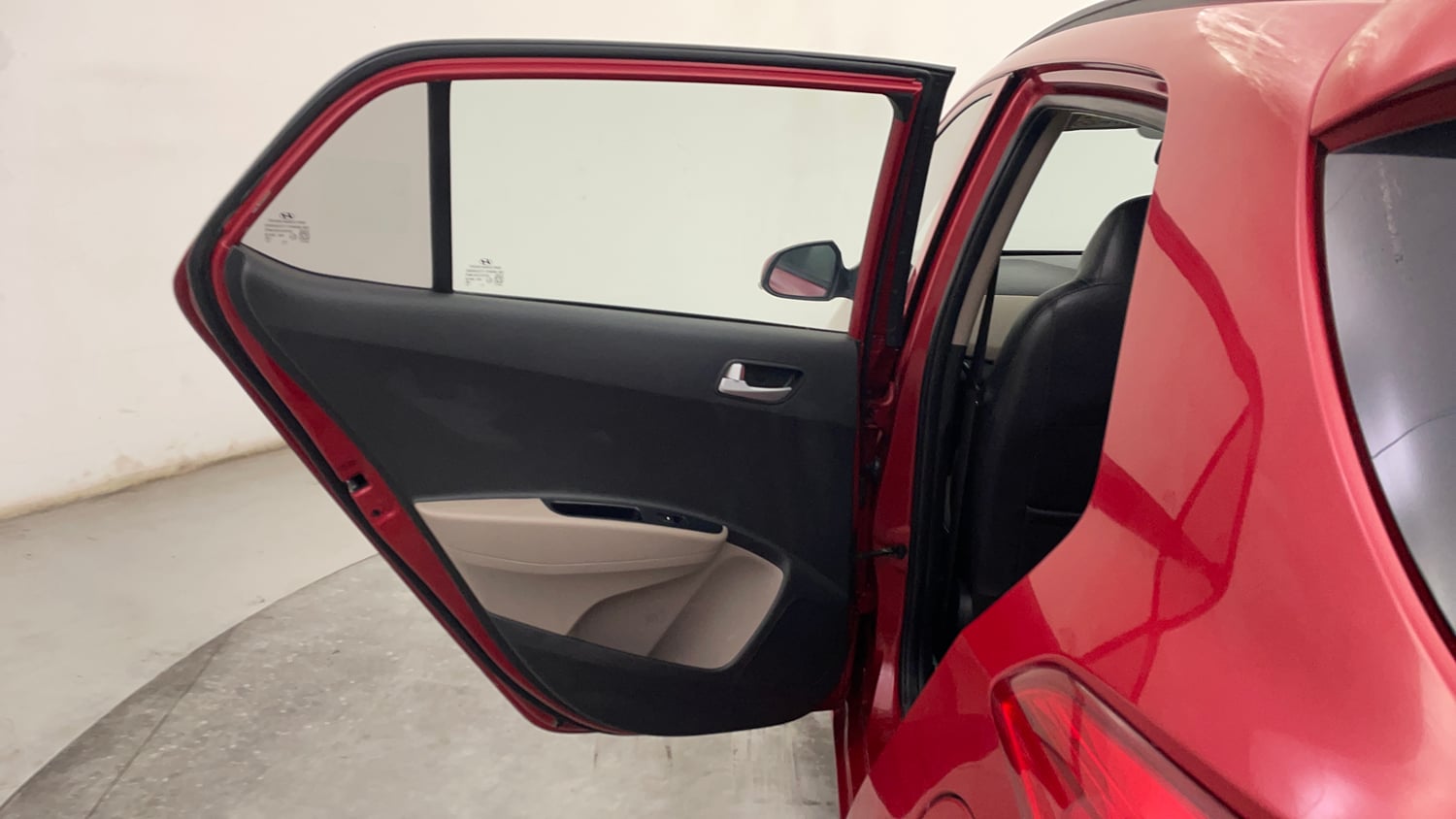 Used 2018 Hyundai Grand i10 Asta 1.2 Kappa VTVT Petrol Manual interior LEFT REAR DOOR OPEN VIEW