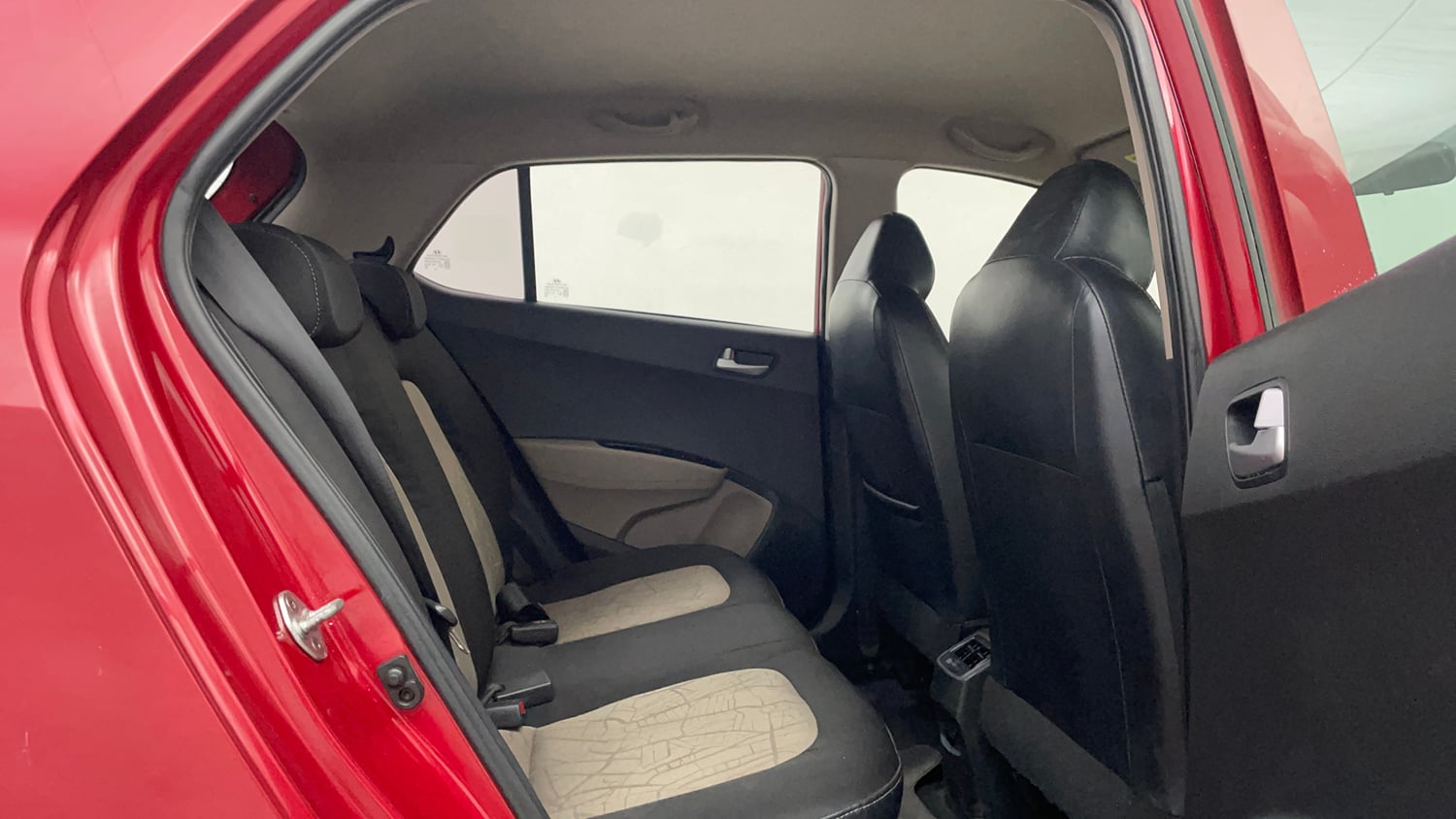 Used 2018 Hyundai Grand i10 Asta 1.2 Kappa VTVT Petrol Manual interior RIGHT SIDE REAR DOOR CABIN VIEW