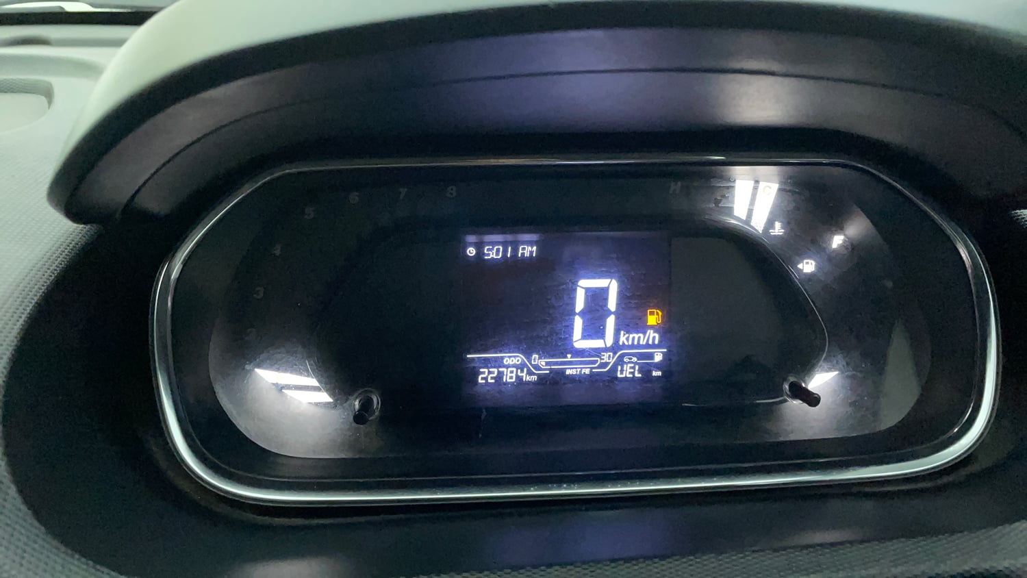 Used 2023 Tata Tiago XT (O) Petrol Manual interior CLUSTERMETER VIEW