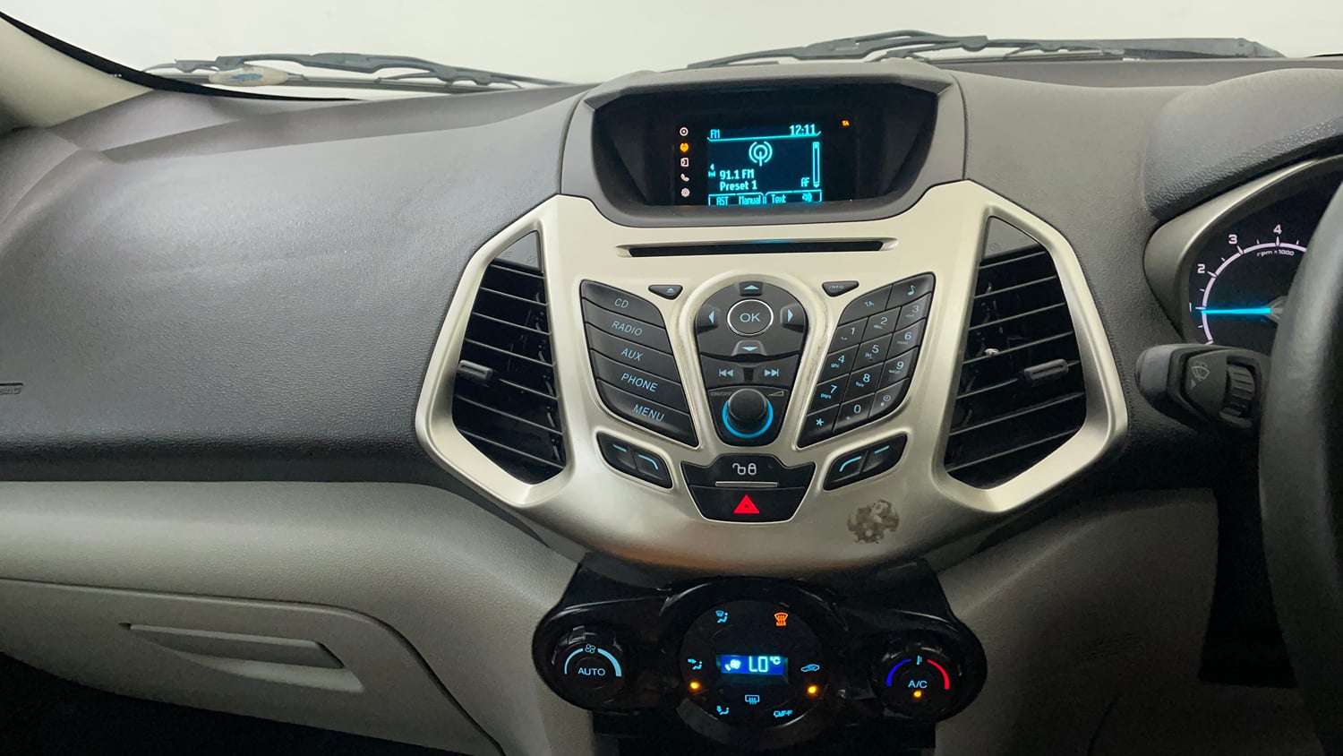Used 2016 Ford EcoSport Titanium 1.5L Ti-VCT AT Petrol Automatic interior MUSIC SYSTEM & AC CONTROL VIEW