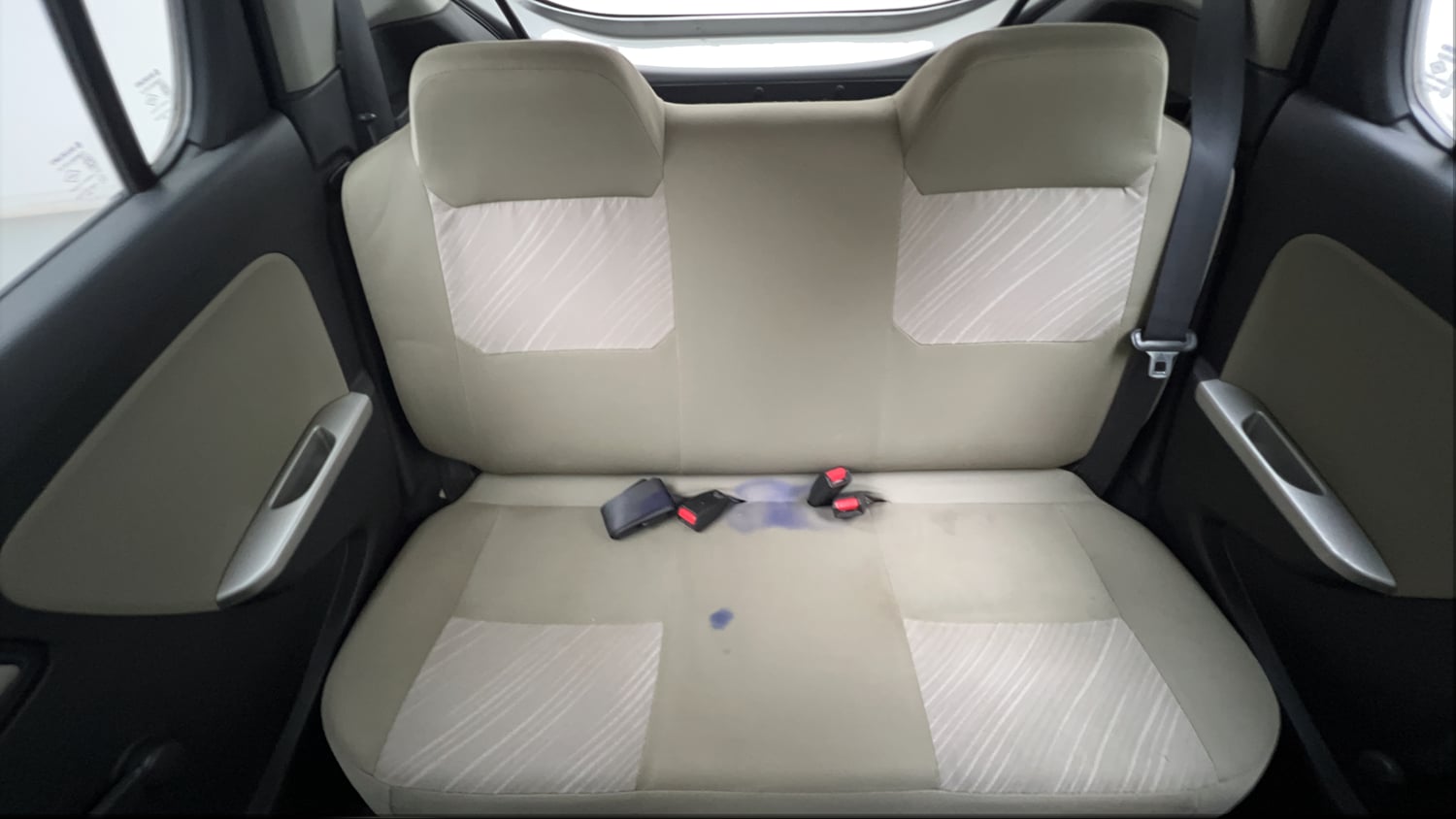 Used 2017 maruti-suzuki Alto K10 VXi (O) AMT Petrol Automatic interior REAR SEAT CONDITION VIEW