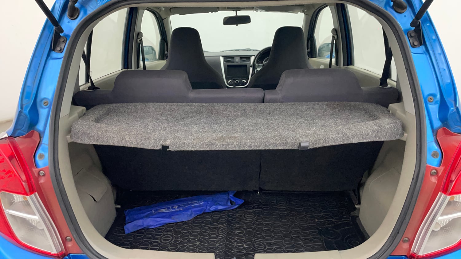 Used 2016 Maruti Suzuki Celerio VXi AMT Petrol Automatic interior DICKY INSIDE VIEW