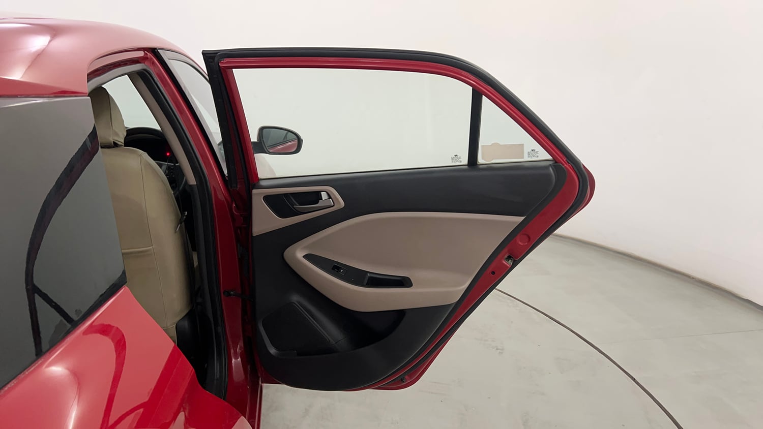 Used 2016 Hyundai Elite i20 Sportz 1.2 Petrol Manual interior RIGHT REAR DOOR OPEN VIEW