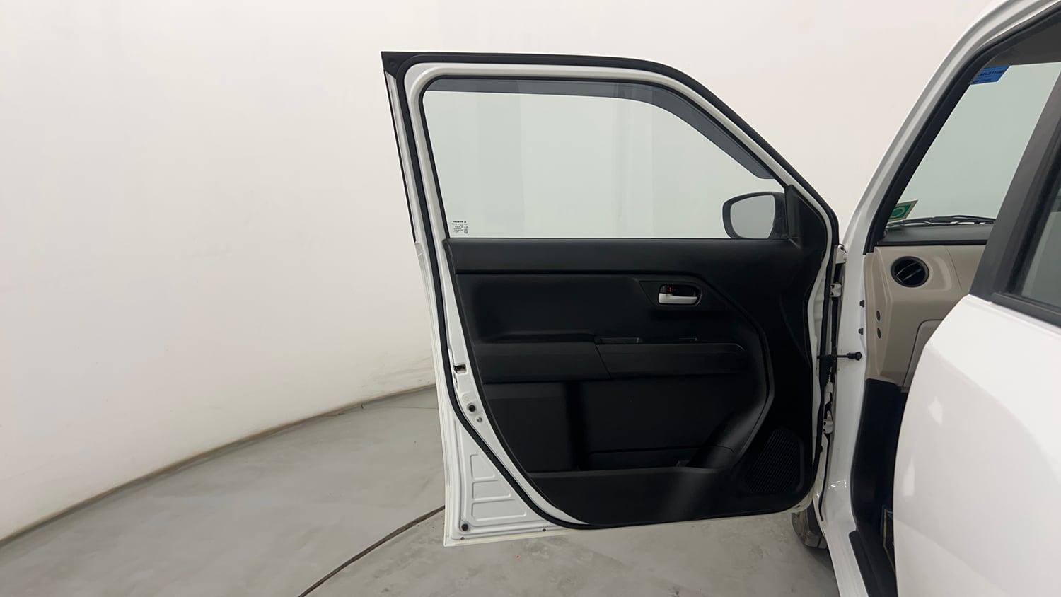 Used 2023 Maruti Suzuki Wagon R ZXI 1.2 Petrol Manual interior LEFT FRONT DOOR OPEN VIEW