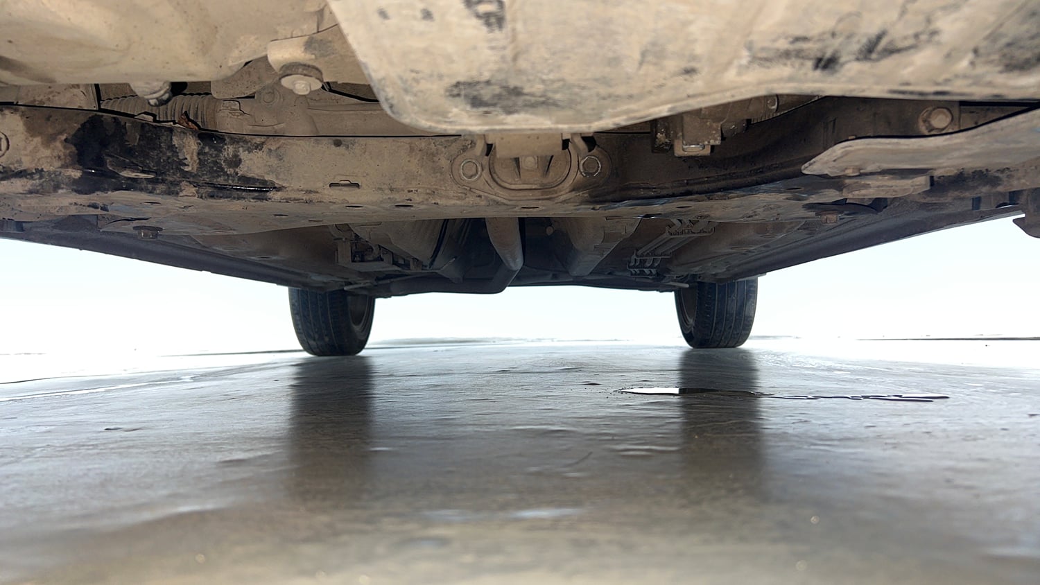 Used 2021 Kia Sonet GTX Plus 1.5 Diesel Manual extra FRONT LEFT UNDERBODY VIEW