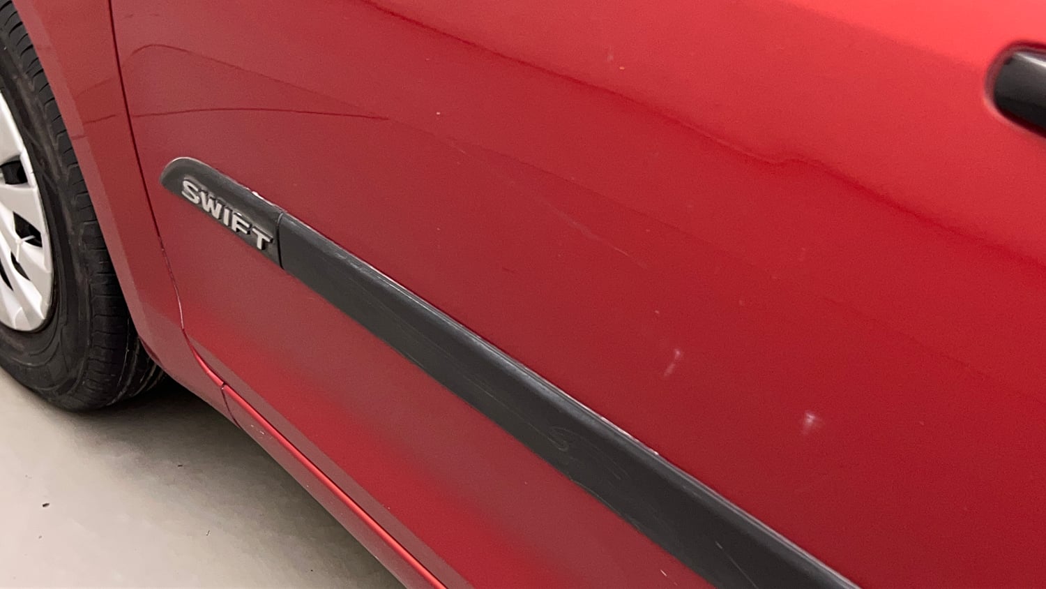 Used 2012 Maruti Suzuki Swift VXi Petrol Manual dents MINOR SCRATCH