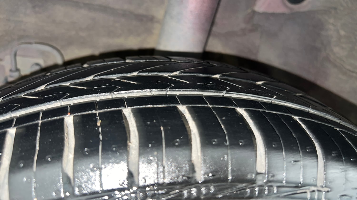 Used 2016 Hyundai Grand i10 Sportz 1.2 Kappa VTVT Petrol Manual tyres RIGHT REAR TYRE TREAD VIEW