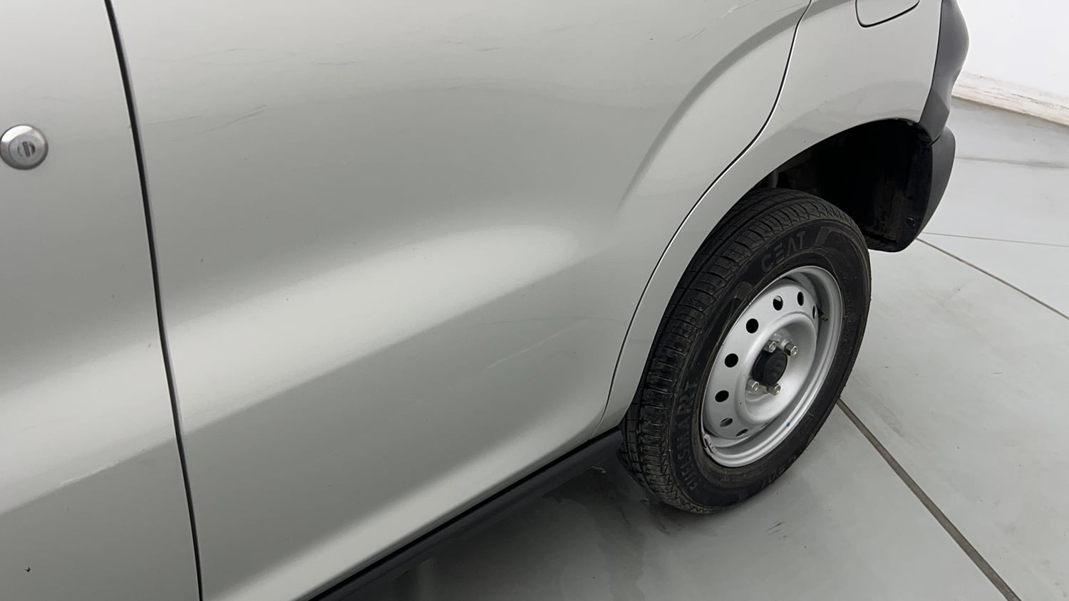 Used 2025 Maruti Suzuki S-Presso Lxi (O) Petrol Manual dents MINOR SCRATCH