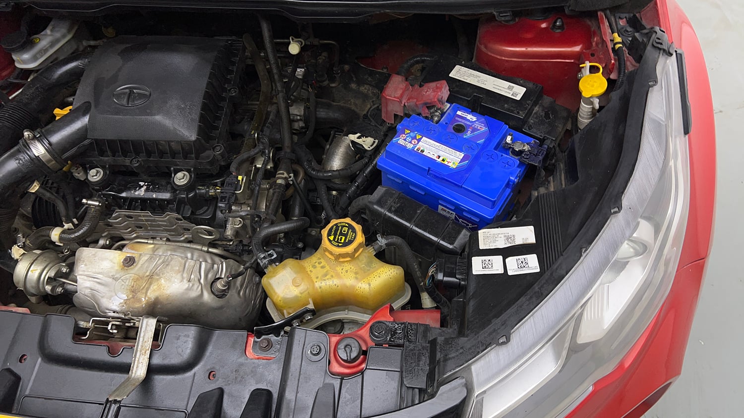 Used 2022 Tata Nexon XZA Plus Petrol Automatic engine ENGINE LEFT SIDE VIEW