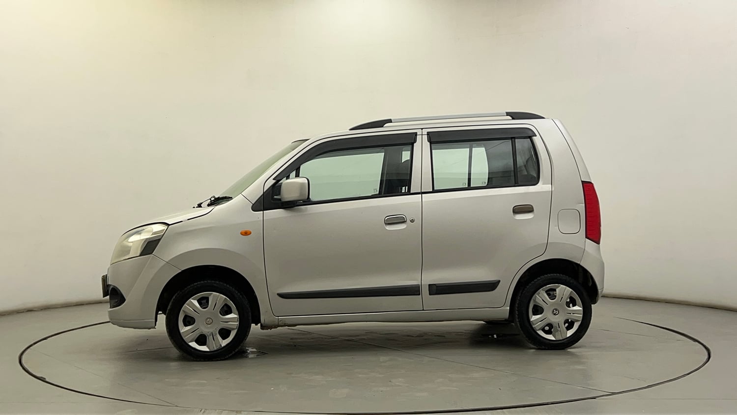 Used 2012 Maruti Suzuki Wagon R 1.0 VXI Petrol + CNG (Outside Fitted) Cng Manual exterior LEFT SIDE VIEW