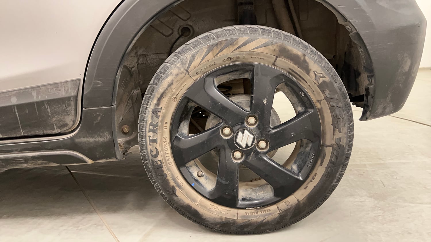 Used 2018 Maruti Suzuki Celerio X Zxi (Opt) Petrol Manual tyres LEFT REAR TYRE RIM VIEW