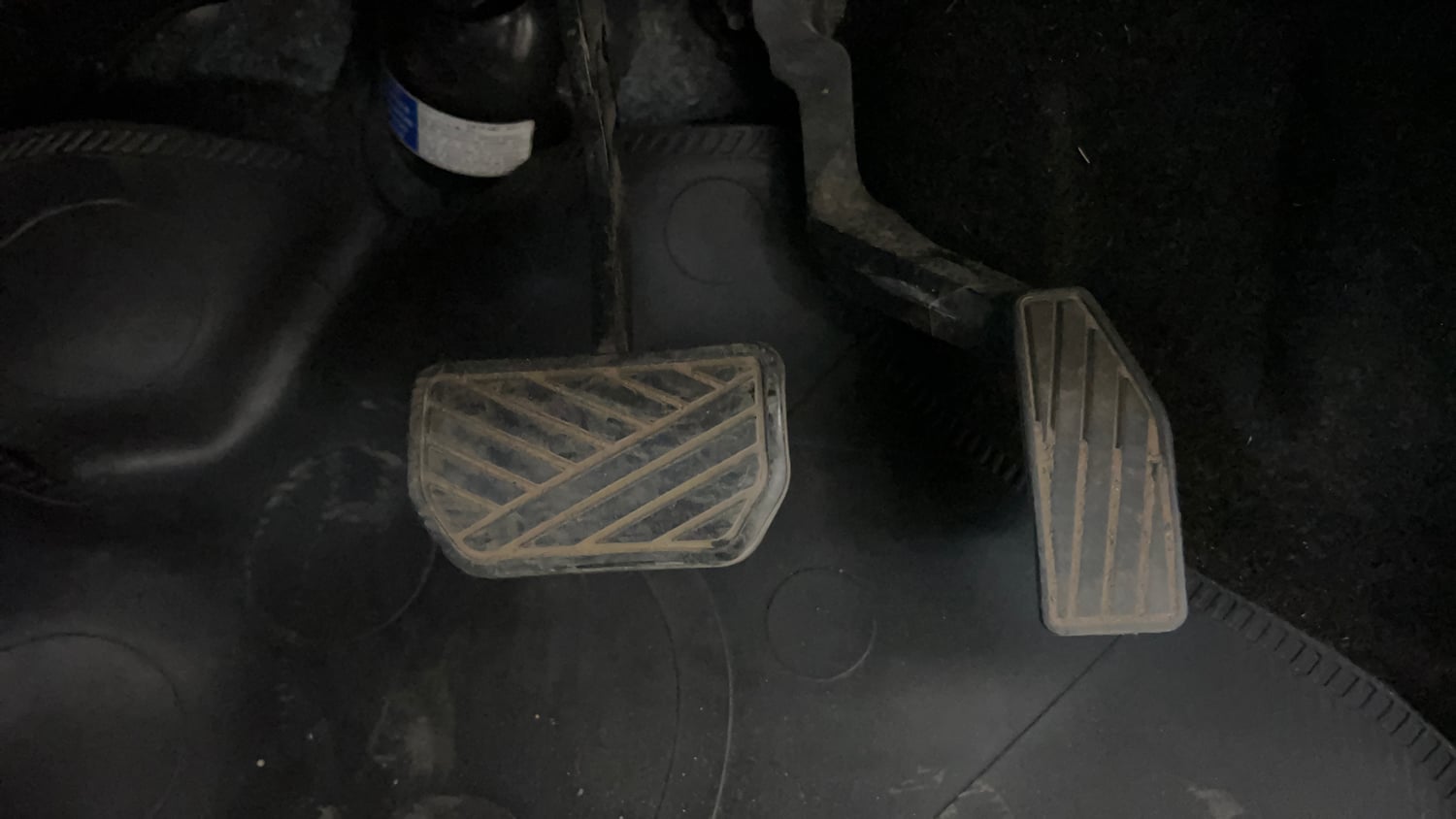 Used 2017 Maruti Suzuki Wagon R 1.0 VXI AMT (O) Petrol Automatic interior PEDALS VIEW