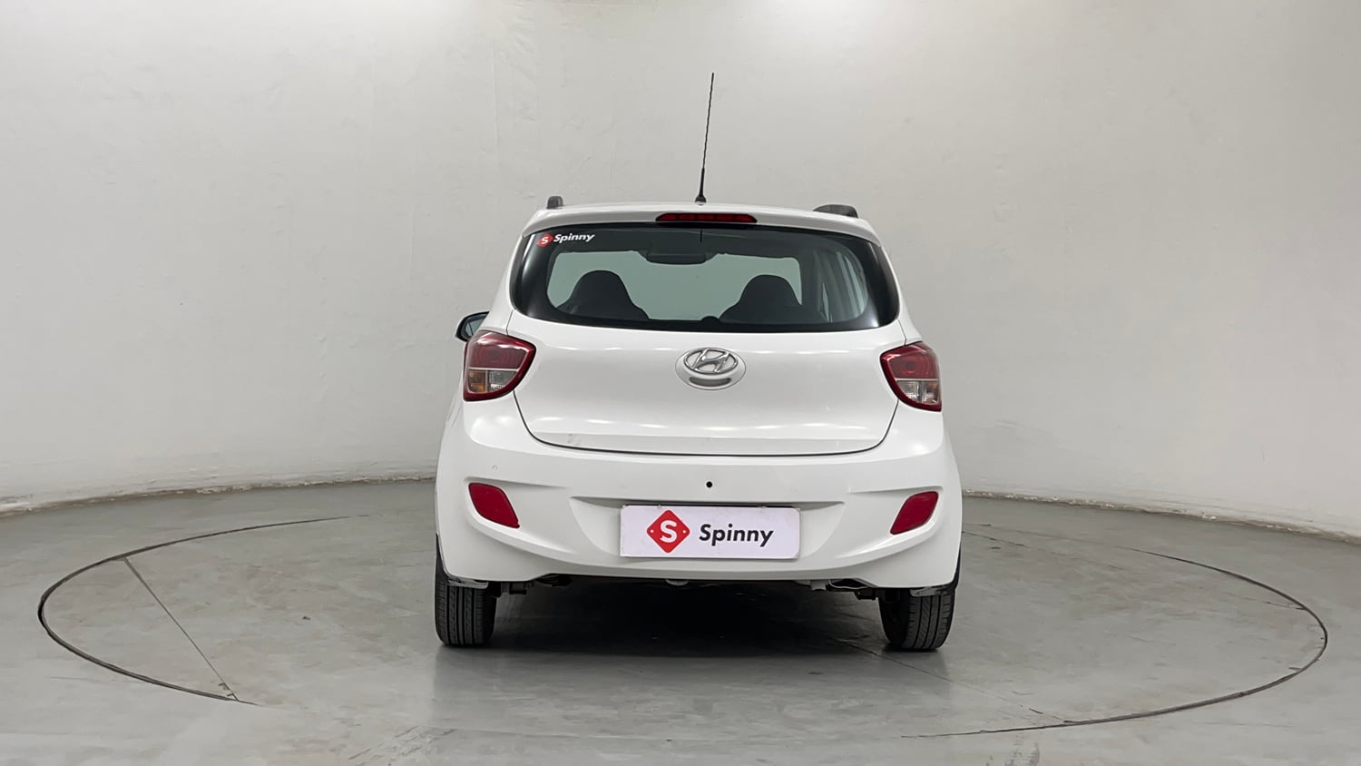 Used 2015 Hyundai Grand i10 Sportz 1.2 Kappa VTVT Petrol Manual exterior BACK VIEW