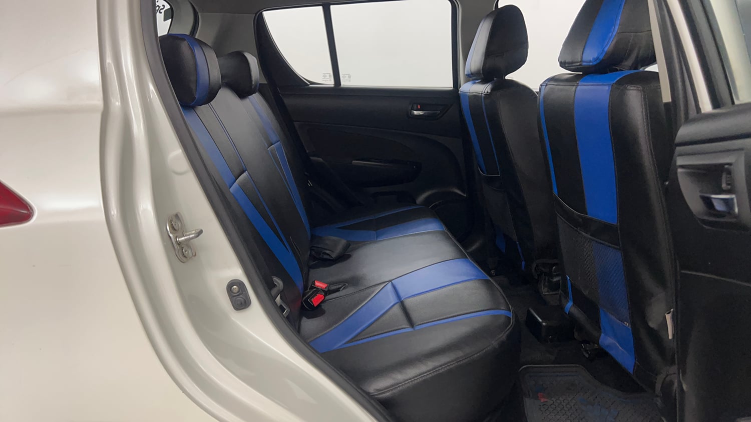 Used 2013 Maruti Suzuki Swift VXi Petrol Manual interior RIGHT SIDE REAR DOOR CABIN VIEW