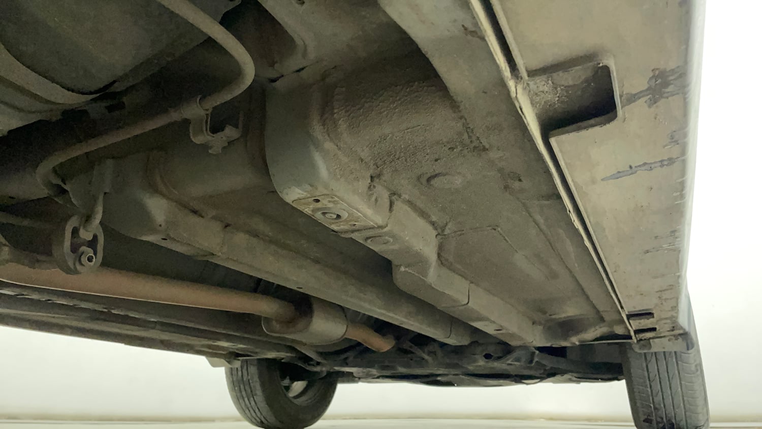 Used 2019 Hyundai Creta SX 1.6 (O) Petrol Petrol Manual extra REAR RIGHT UNDERBODY VIEW