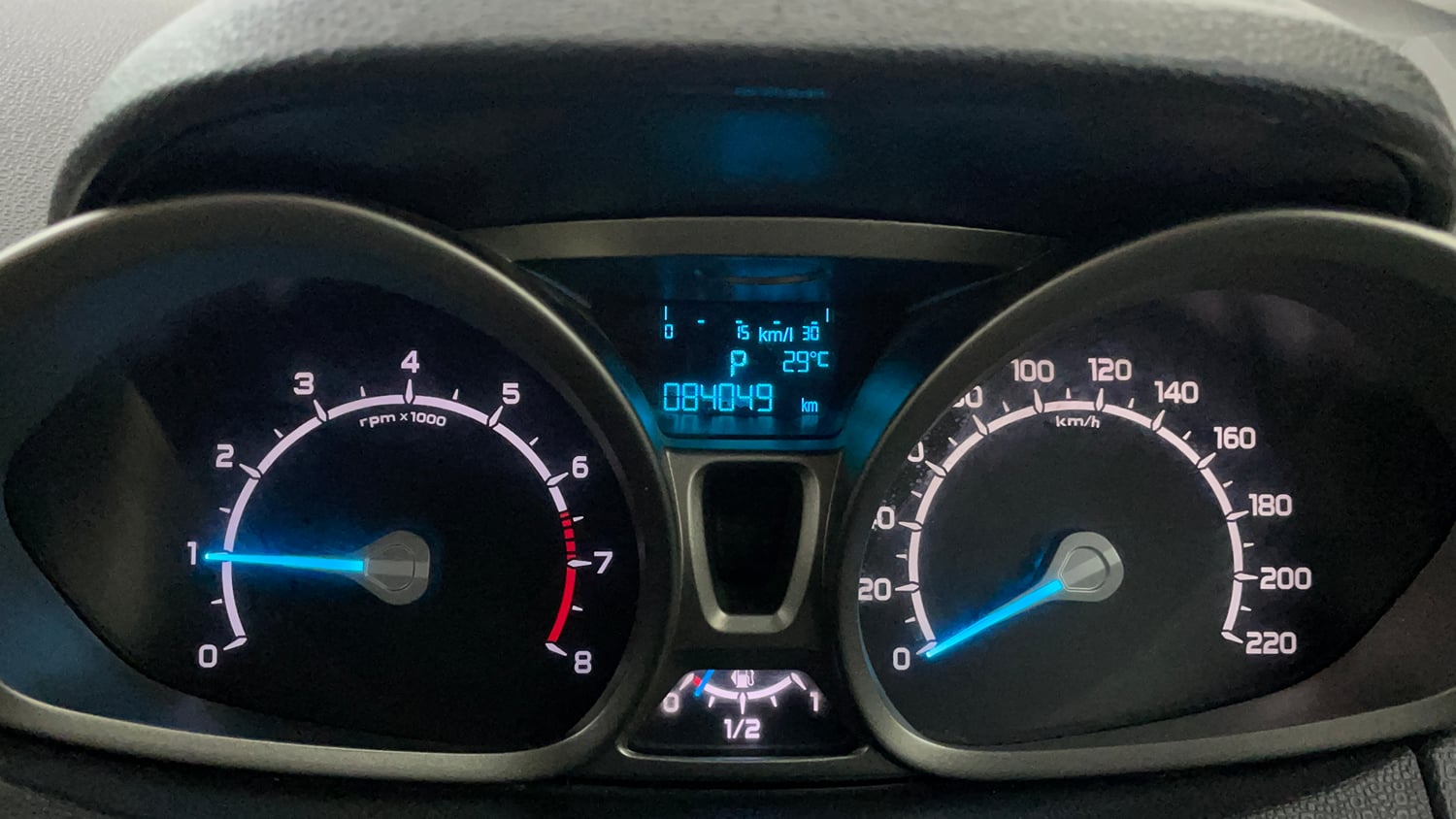 Used 2016 Ford EcoSport Titanium 1.5L Ti-VCT AT Petrol Automatic interior CLUSTERMETER VIEW