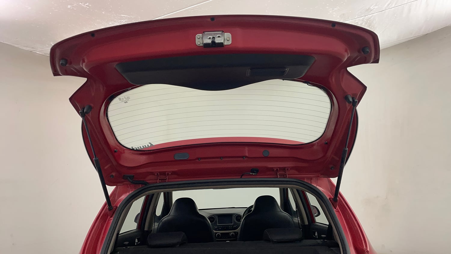 Used 2018 Hyundai Grand i10 Asta 1.2 Kappa VTVT Petrol Manual interior DICKY DOOR OPEN VIEW