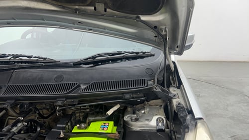 Used 2018 Ford Figo Titanium 1.5 Ti-VCT AT Petrol Automatic engine ENGINE LEFT SIDE HINGE & APRON VIEW