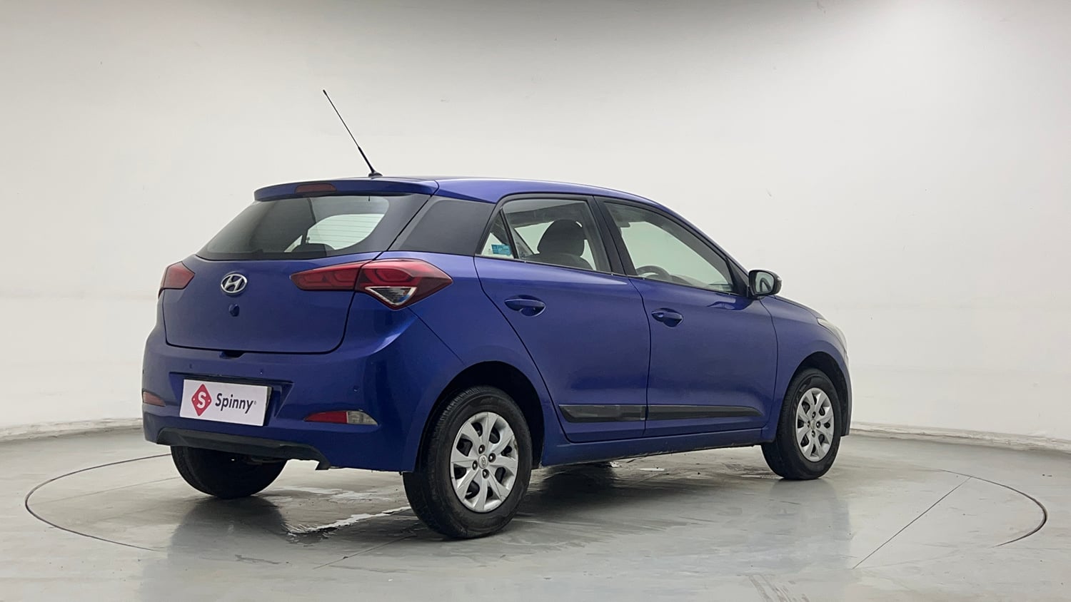 Used 2014 Hyundai Elite i20 Sportz 1.2 Petrol Manual exterior RIGHT REAR CORNER VIEW