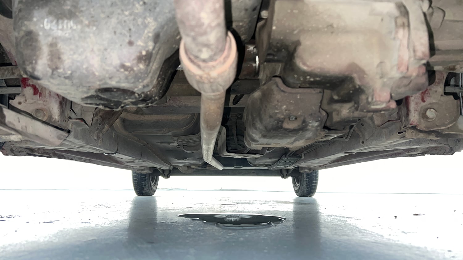 Used 2015 Hyundai Eon Era + Petrol Manual extra FRONT LEFT UNDERBODY VIEW