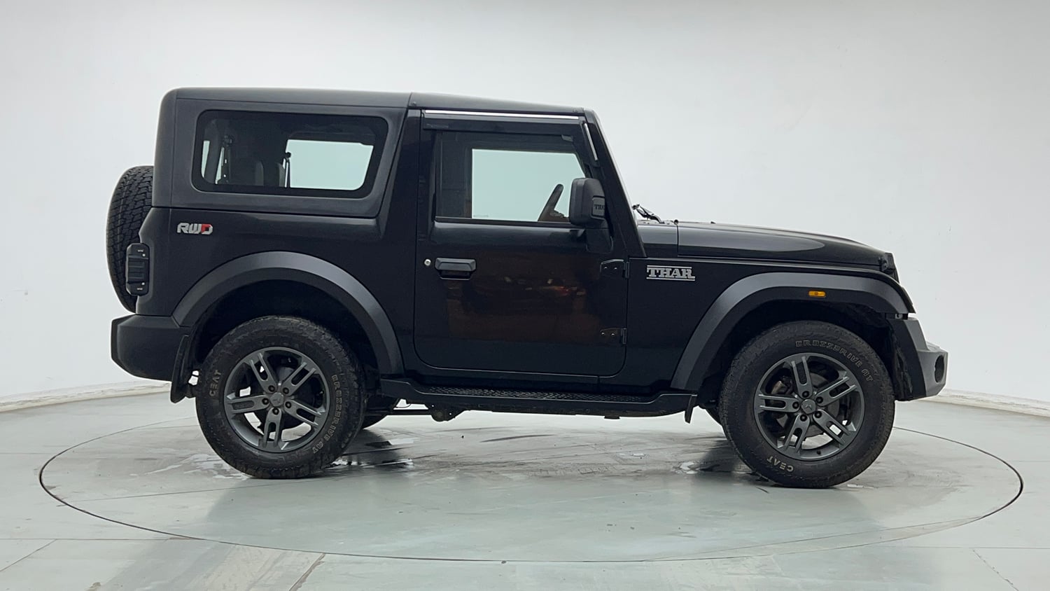 Used 2024 Mahindra Thar LX Hard Top Diesel MT RWD Diesel Manual exterior RIGHT SIDE VIEW