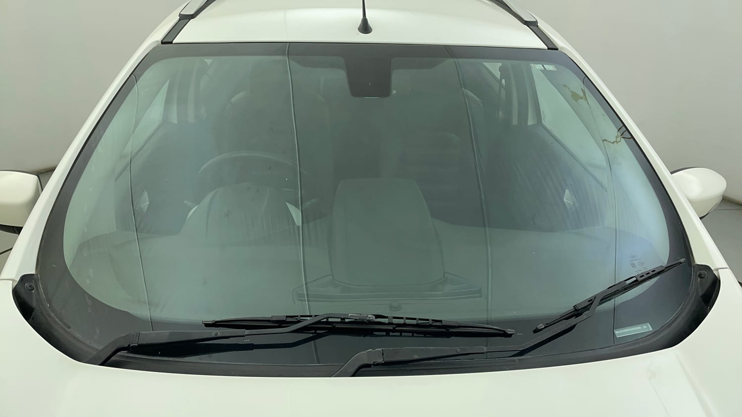Used 2017 Ford EcoSport Titanium 1.5L TDCi Diesel Manual exterior FRONT WINDSHIELD VIEW