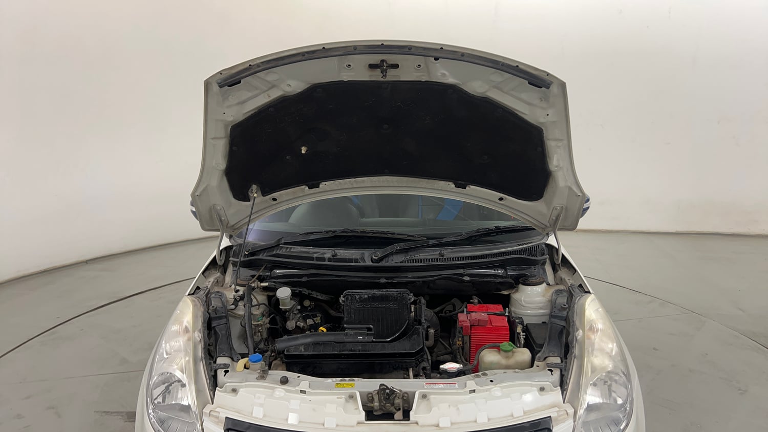 Used 2013 Maruti Suzuki Swift VXi Petrol Manual engine ENGINE & BONNET OPEN FRONT VIEW
