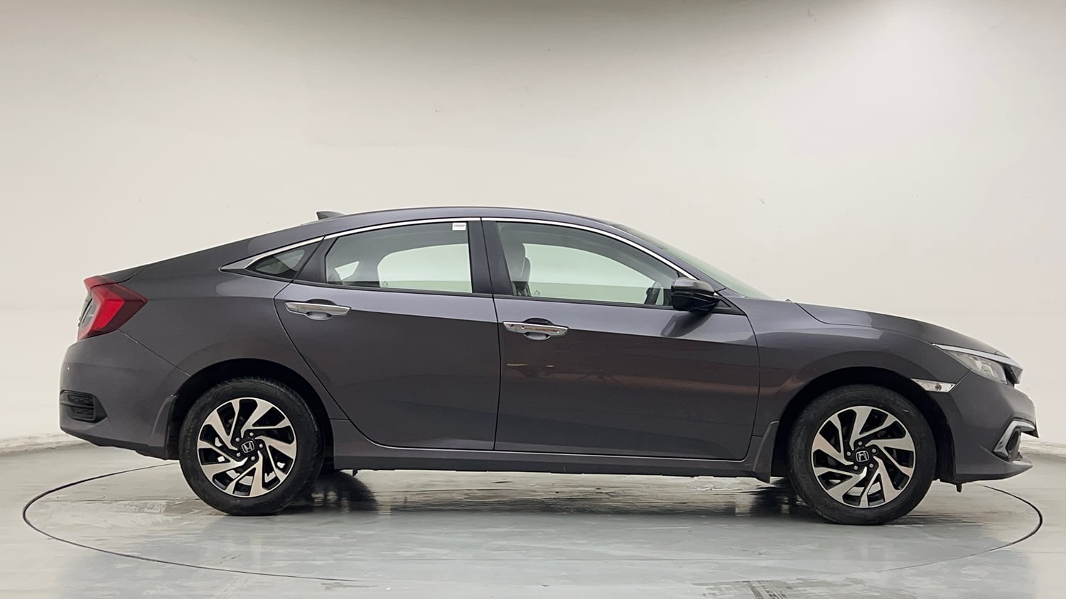 Used 2020 Honda Civic VX CVT Petrol Petrol Automatic exterior RIGHT SIDE VIEW