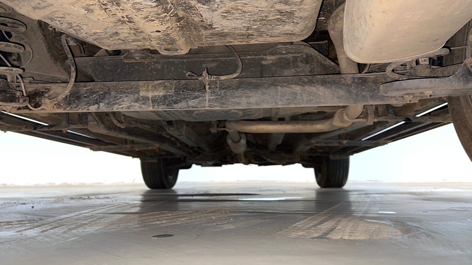 Used 2024 Tata Nexon Fearless 1.2 Revotron Petrol 6MT DT Petrol Manual extra REAR UNDERBODY VIEW (TAKEN FROM REAR)