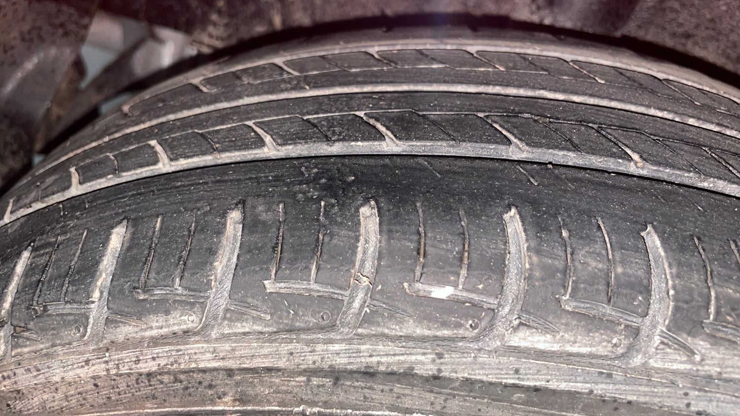 Used 2019 Hyundai Grand i10 Magna 1.2 Kappa VTVT Petrol Manual tyres RIGHT REAR TYRE TREAD VIEW