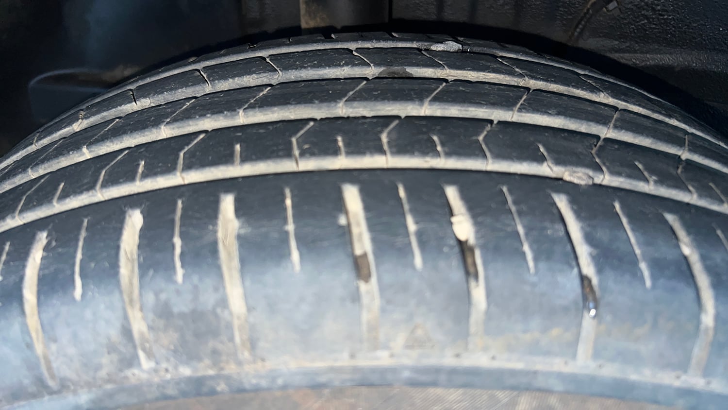 Used 2021 Tata Punch Accomplished Dazzle Pack MT Petrol Manual tyres RIGHT REAR TYRE TREAD VIEW