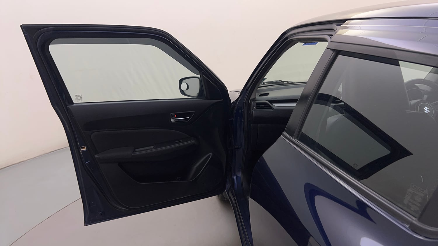 Used 2019 Maruti Suzuki Swift VXi AMT Petrol Automatic interior LEFT FRONT DOOR OPEN VIEW