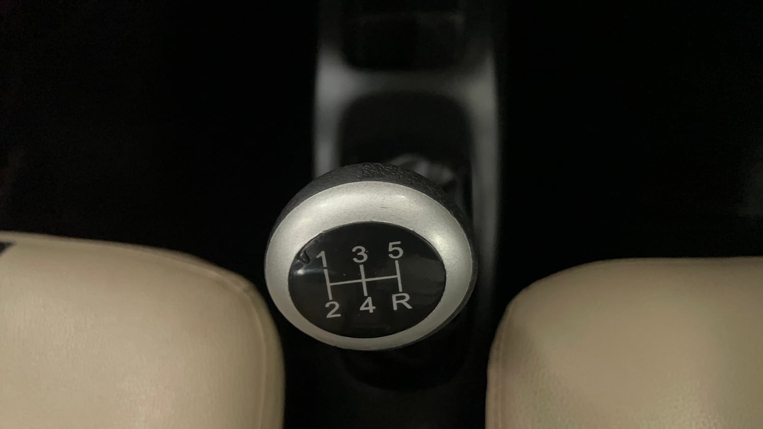Used 2018 Maruti Suzuki Wagon R VXI Petrol Manual interior GEAR  KNOB VIEW