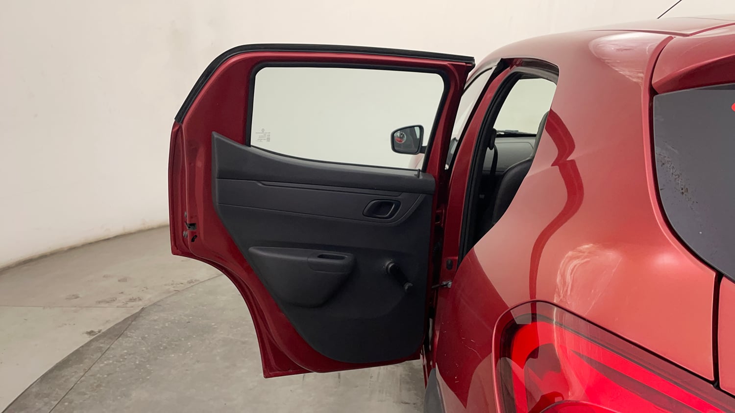 Used 2016 Renault Kwid 1.0 RXT Petrol Manual interior LEFT REAR DOOR OPEN VIEW