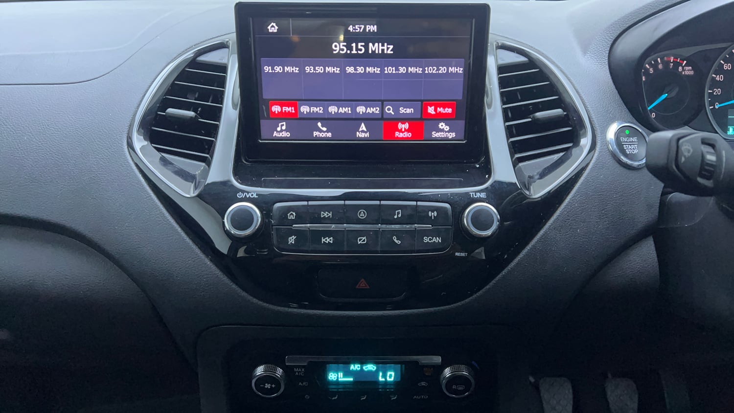 Used 2019 Ford Figo Titanium 1.2 Ti-VCT MT Petrol Manual interior MUSIC SYSTEM & AC CONTROL VIEW