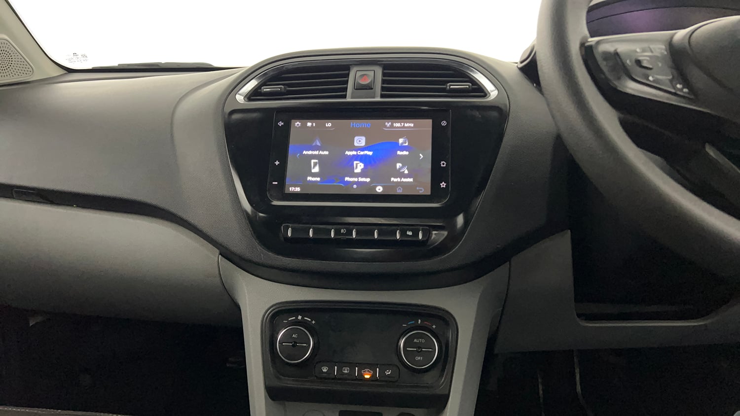 Used 2020 Tata Tiago XZ Plus Petrol Manual interior MUSIC SYSTEM & AC CONTROL VIEW