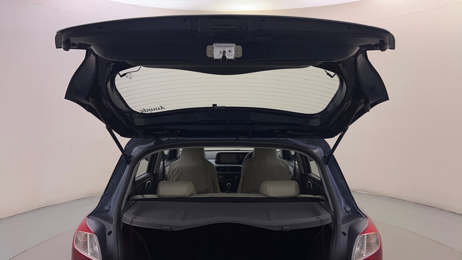 Used 2021 Hyundai Grand i10 Nios Asta AMT 1.2 Kappa VTVT Petrol Automatic interior DICKY DOOR OPEN VIEW