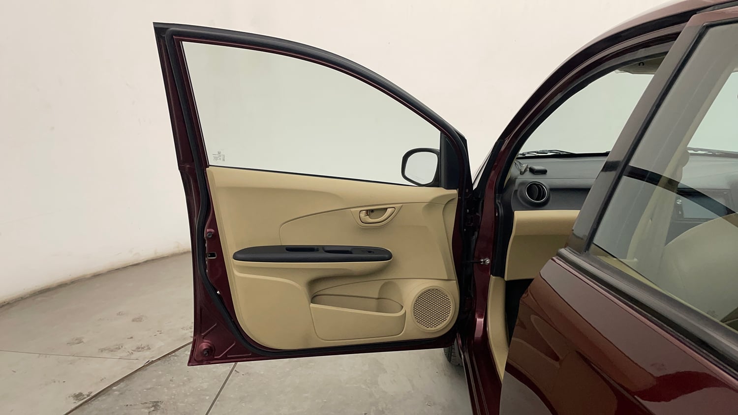 Used 2016 Honda Amaze 1.2 S AT i-VTEC Petrol Automatic interior LEFT FRONT DOOR OPEN VIEW