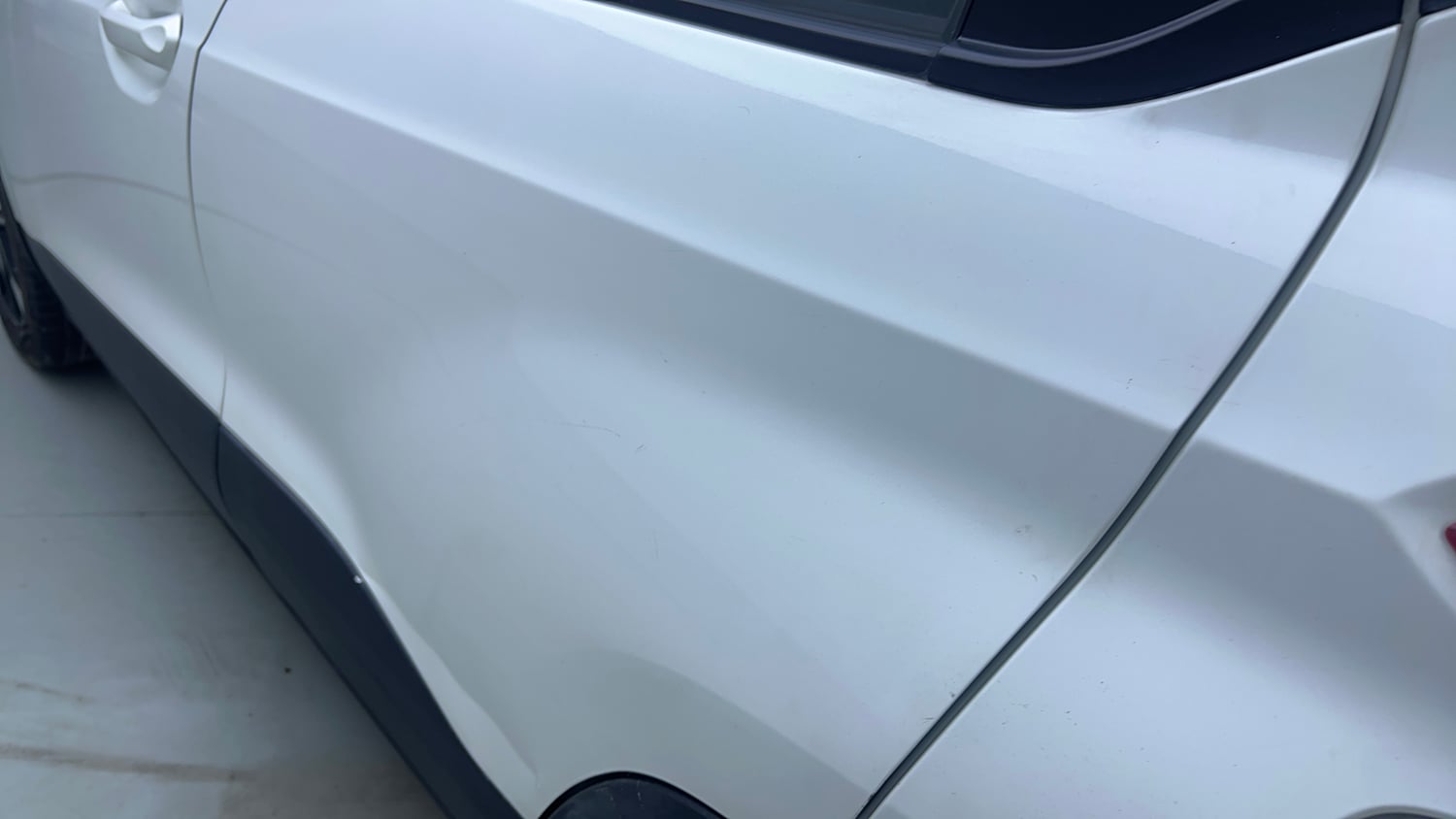 Used 2021 Tata Punch Accomplished Dazzle Pack MT Petrol Manual dents MINOR DENT
