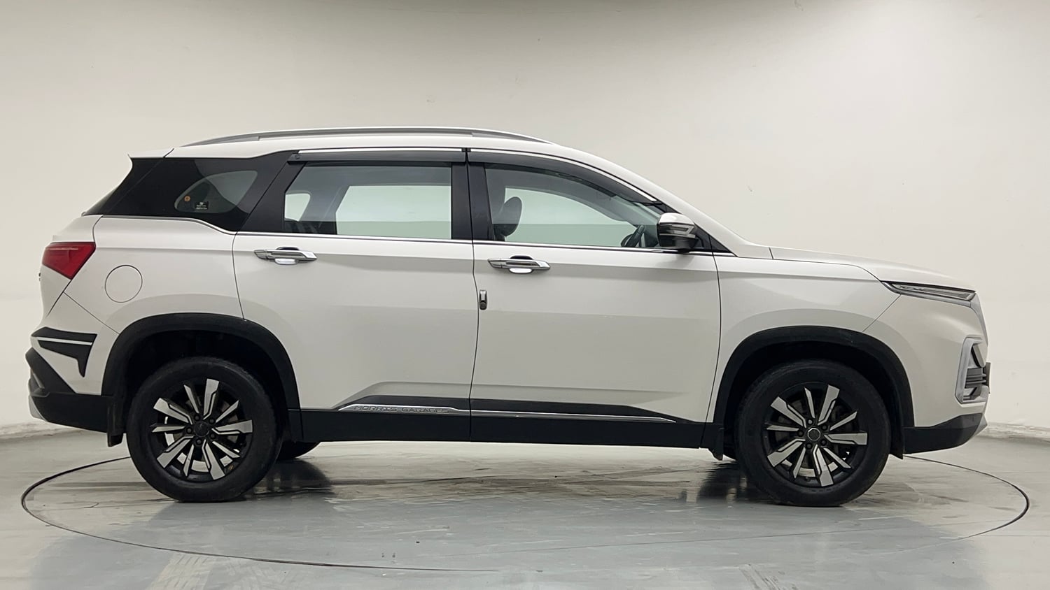 Used 2019 MG Motors Hector Sharp 1.5 DCT Petrol Petrol Automatic exterior RIGHT SIDE VIEW