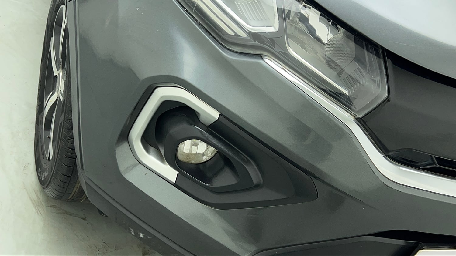 Used 2022 Tata Nexon XZA Plus (S) Petrol Automatic dents MINOR SCRATCH