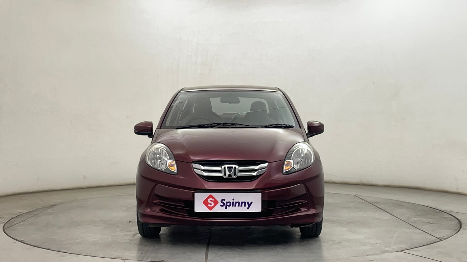 Used 2016 Honda Amaze 1.2 S AT i-VTEC Petrol Automatic exterior FRONT VIEW