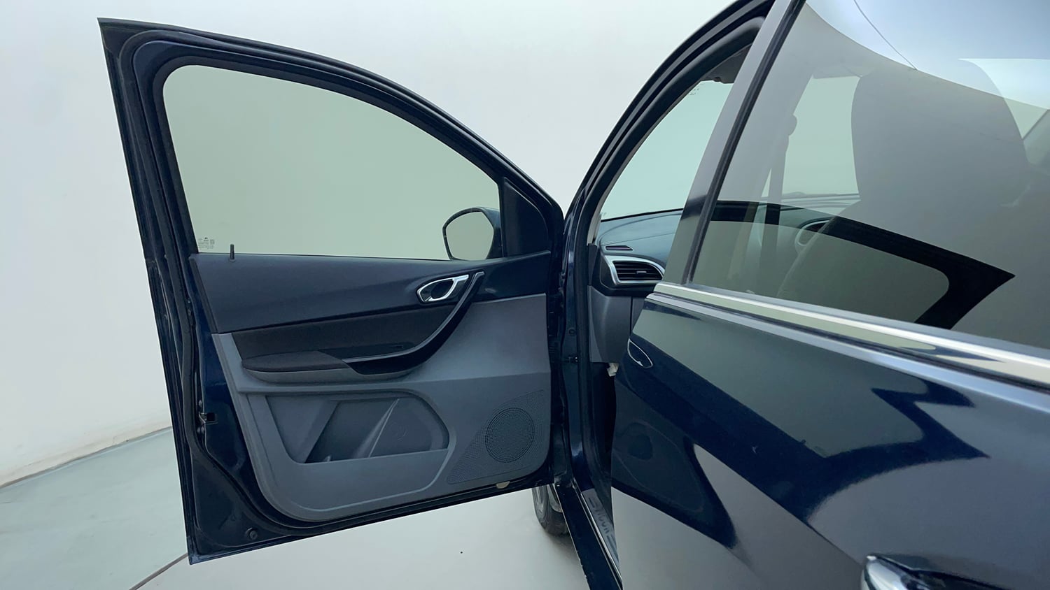 Used 2019 Tata Tigor Revotron XZA+ Petrol Automatic interior LEFT FRONT DOOR OPEN VIEW