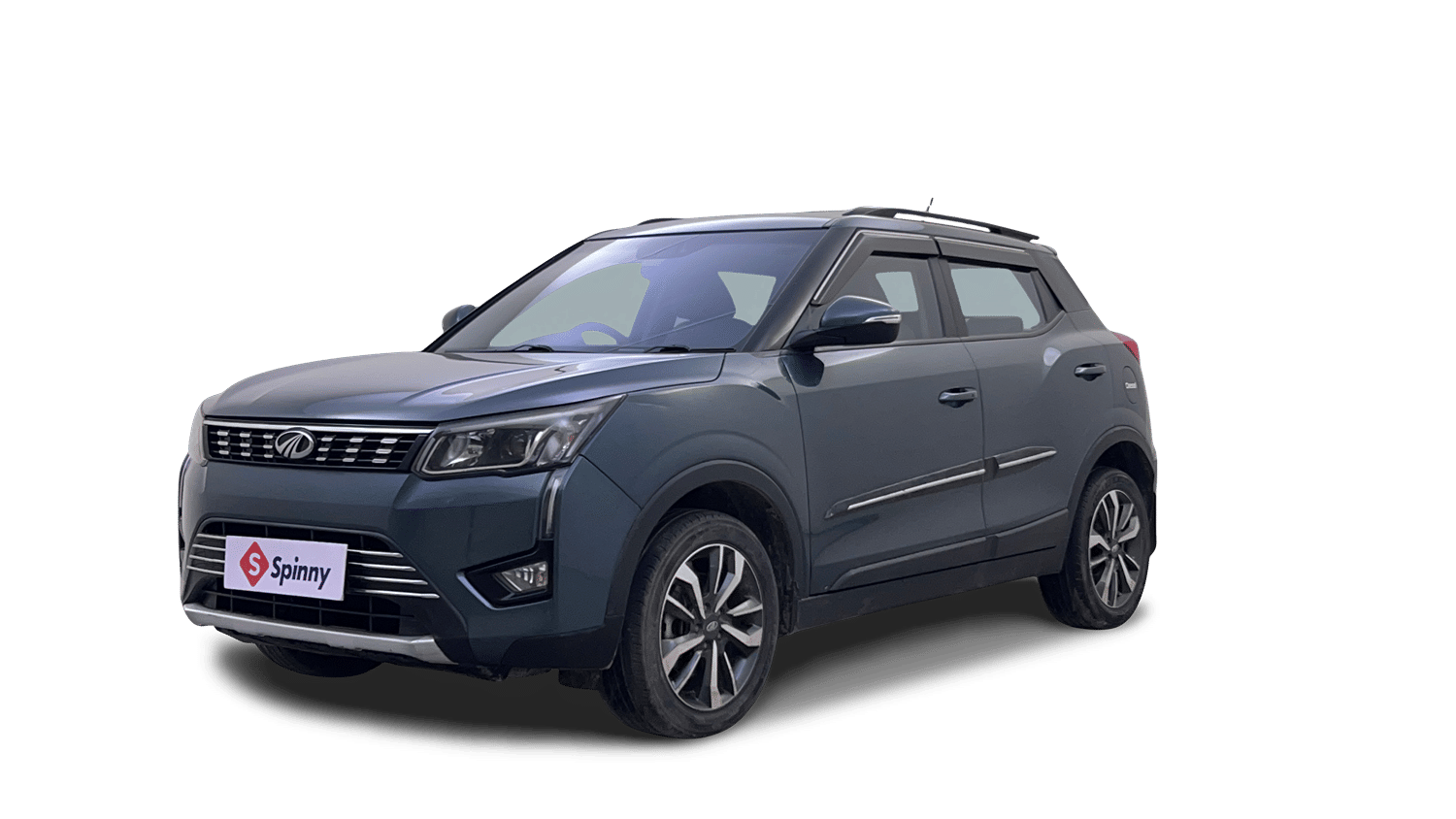 Used 2021 Mahindra XUV 300 W8 (O) 1.5 Diesel AMT Diesel Automatic Image