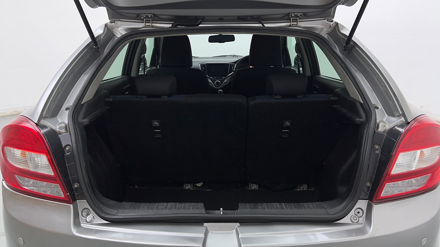 Used 2019 Maruti Suzuki Baleno Alpha Automatic Petrol Automatic interior DICKY INSIDE VIEW