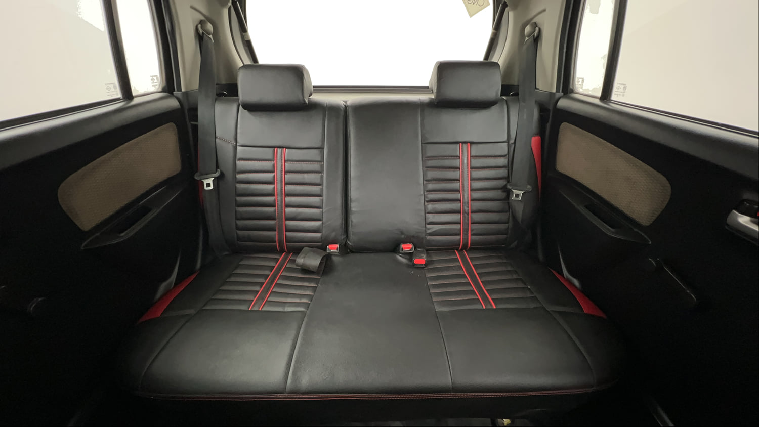 Used 2017 Maruti Suzuki Wagon R LXI CNG Cng Manual interior REAR SEAT CONDITION VIEW